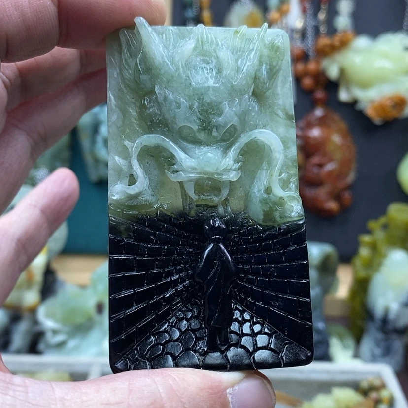 【闪购商品】蛇纹石玉吊坠未镶嵌