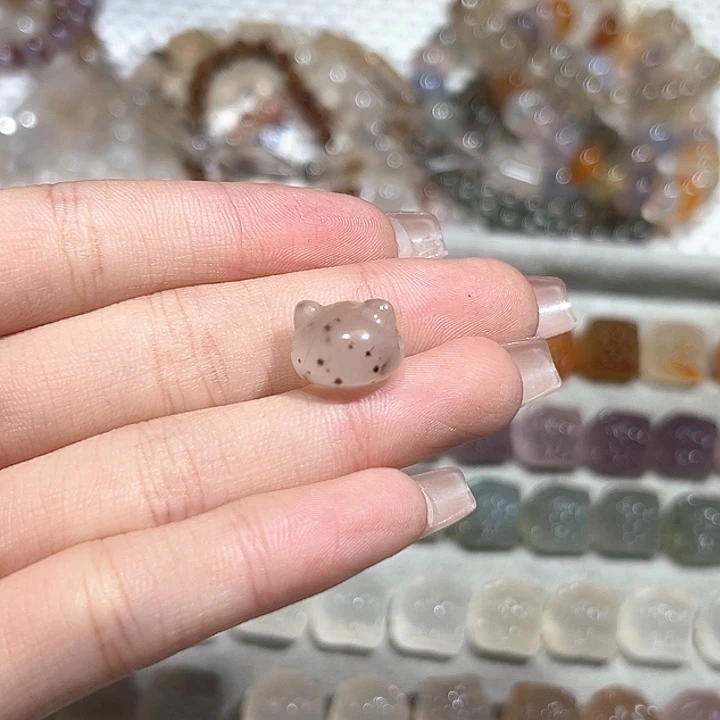 玛瑙/玉髓颈饰合金