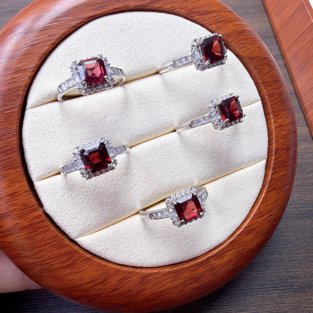 s1001 高品质石榴石戒指925银镶嵌 多样发一