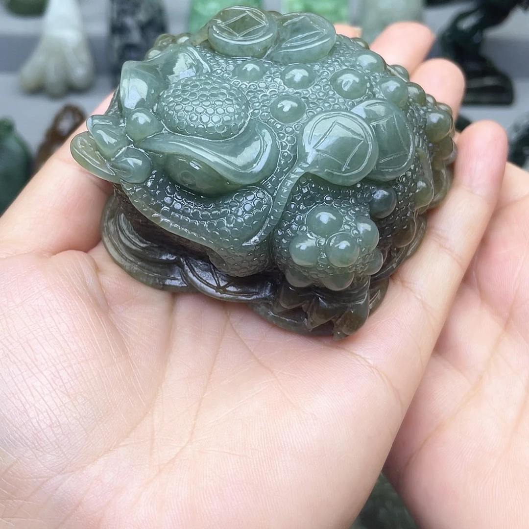 小***师和田玉未镶嵌挂件