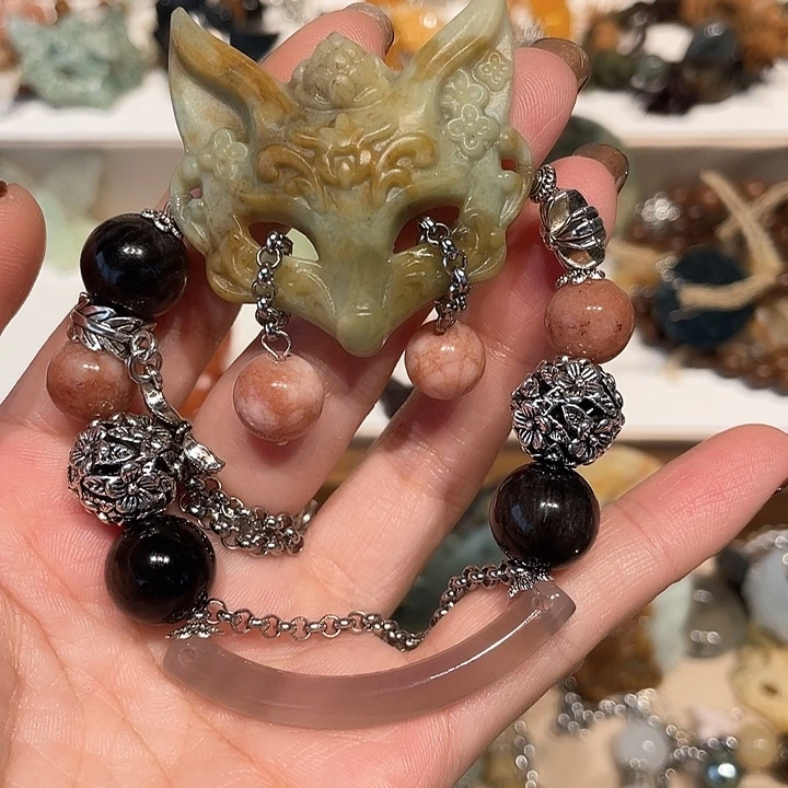 蛇纹石玉合金颈饰