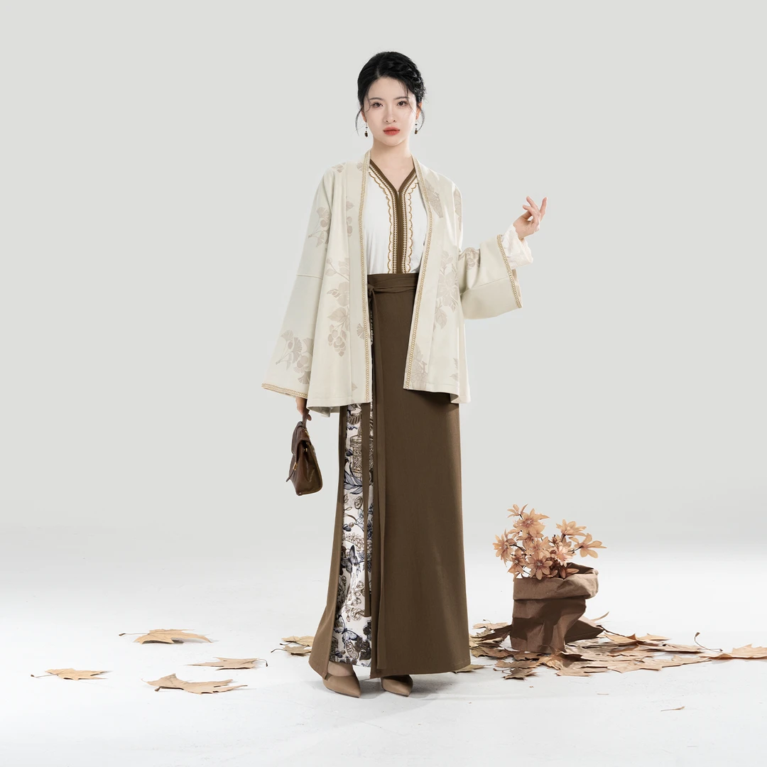 织造司[坚果可可]麂皮绒对襟外套蕾丝喇叭袖v领上衣一片式宋旋裙