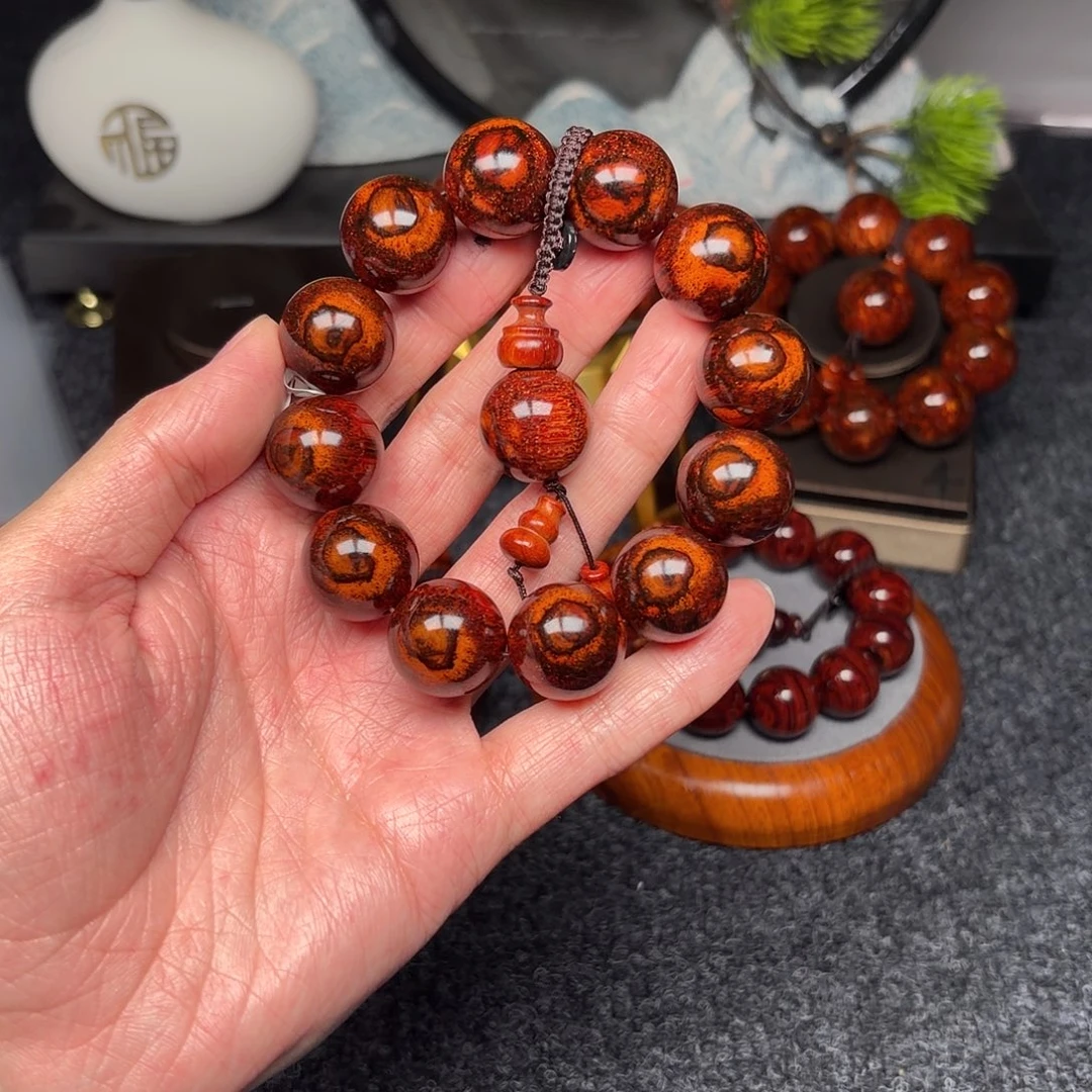 肖****黄花梨/降香黄檀万10f