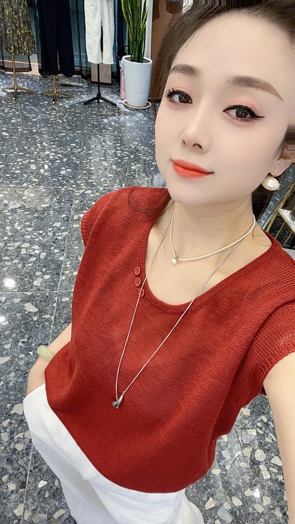 U领三个小扣针织衫《自然风》