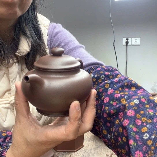 紫砂茶壶晋****司泥料底槽清