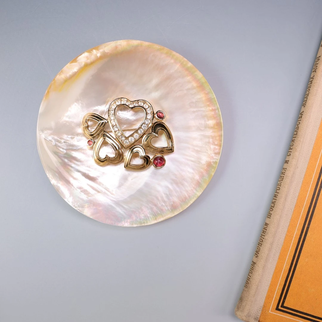 95新 DIOR/迪奥 柚礼中古/迪奥桃心莱茵石胸针lz512227