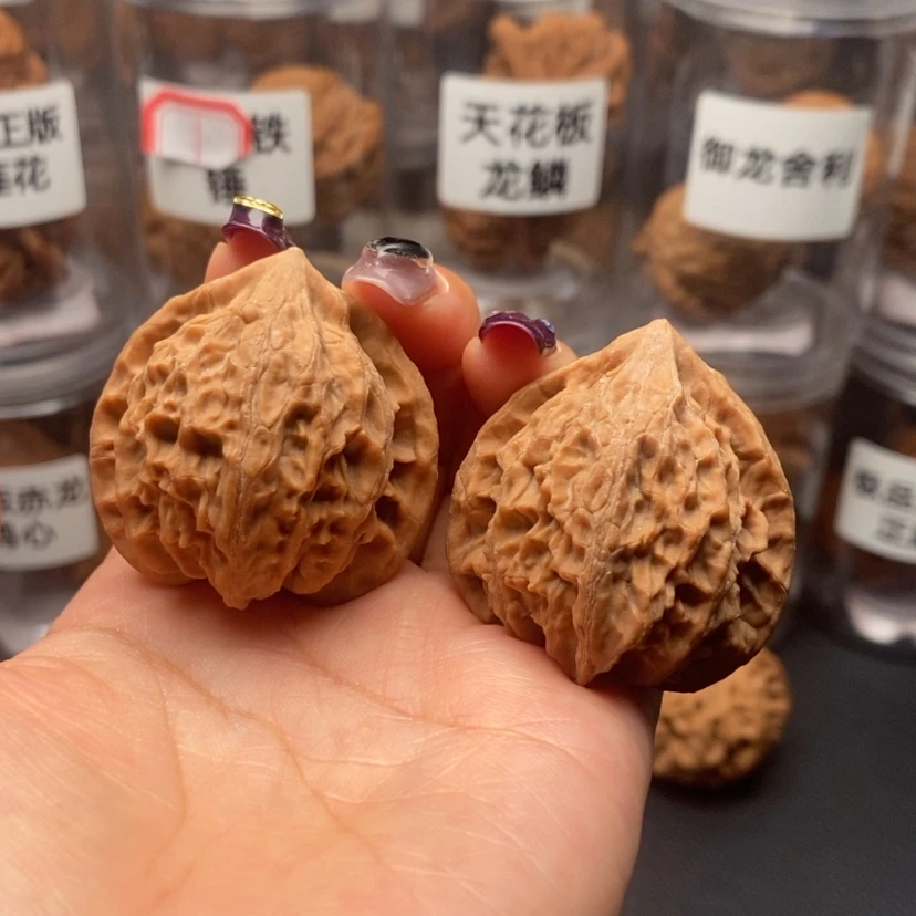 【闪购商品】吊坠文玩核桃野生玲珑王37