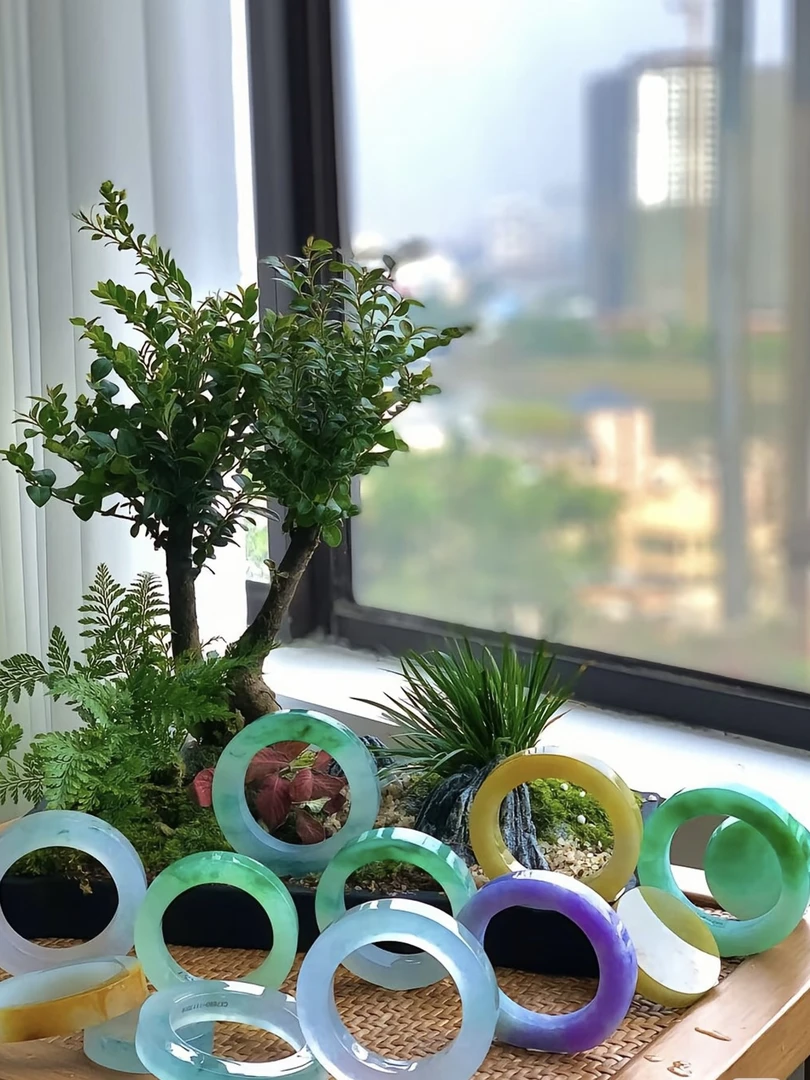 时尚手镯飘花发其一女款处理