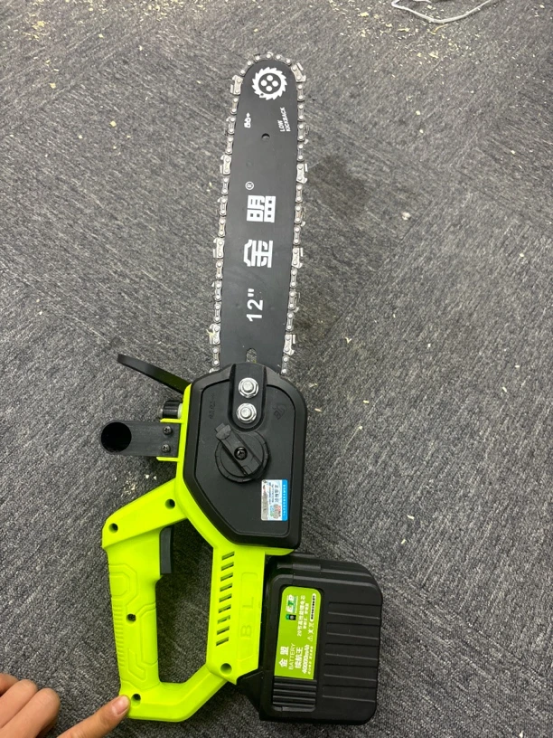 【两个电池】12英寸电锯充电式锂电大功率电动单手链锯柴砍树伐木