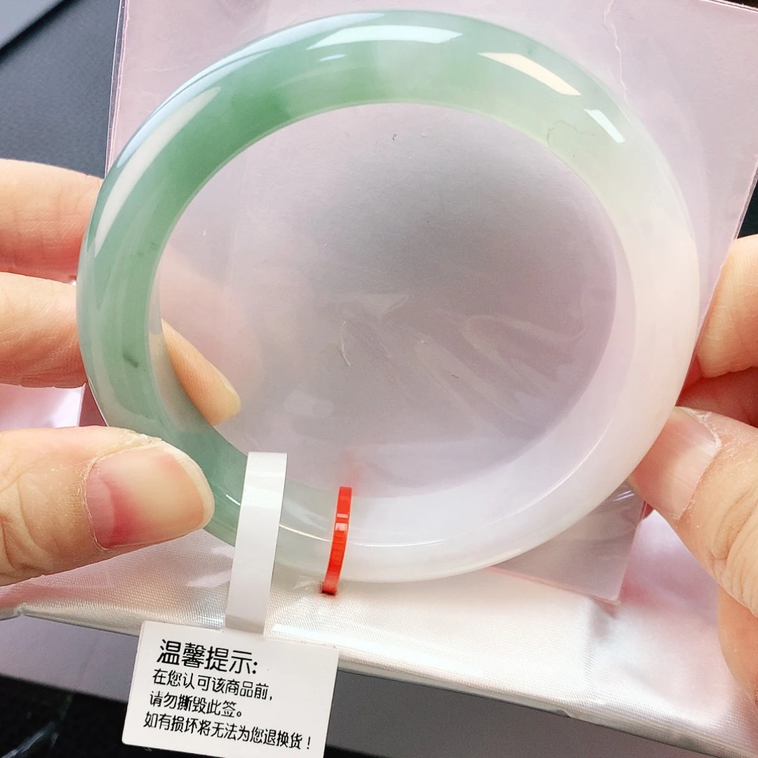 未镶嵌手镯翡翠58圈