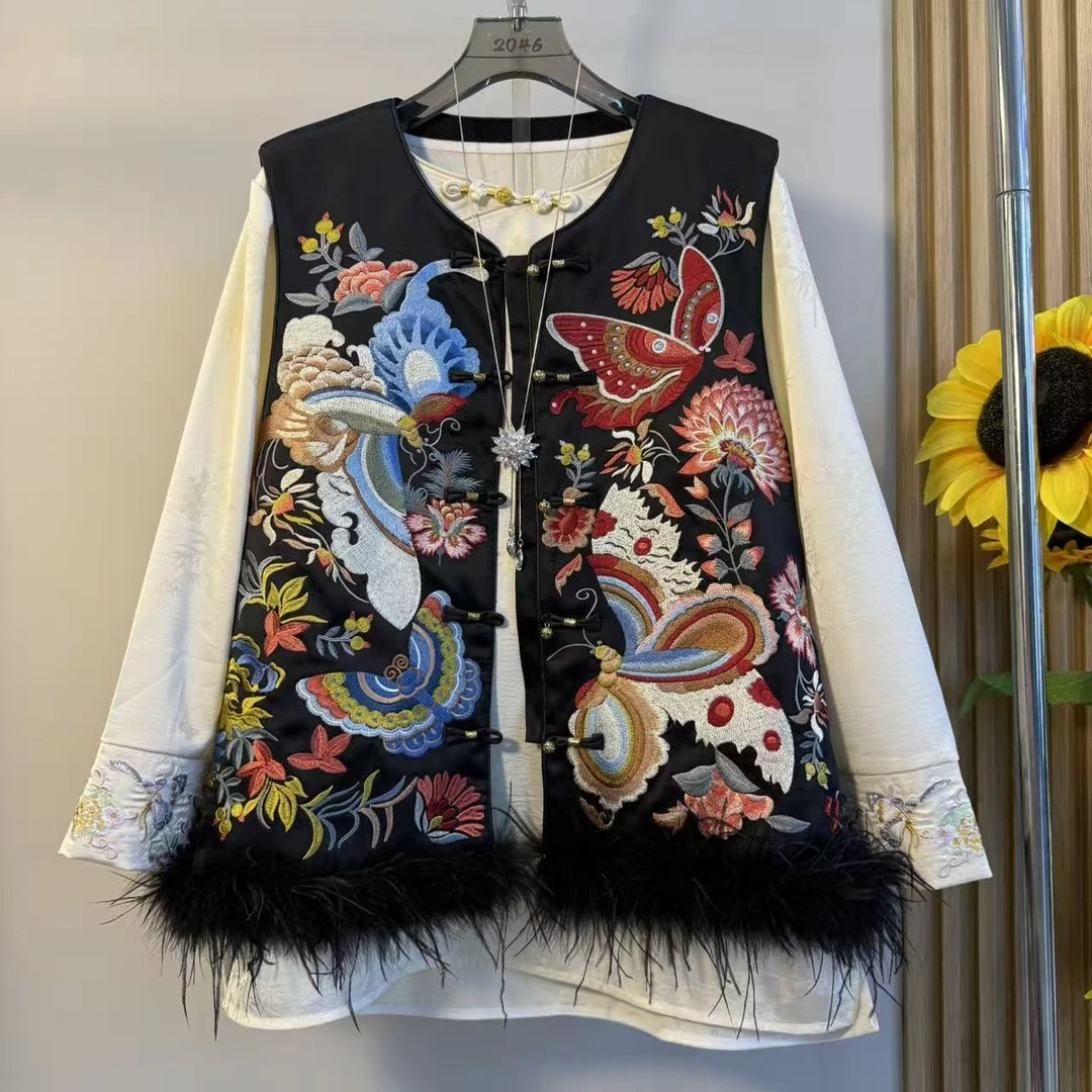 新中式刺绣重工马甲2025秋季夹棉马甲外套国风复古无袖毛毛外套女