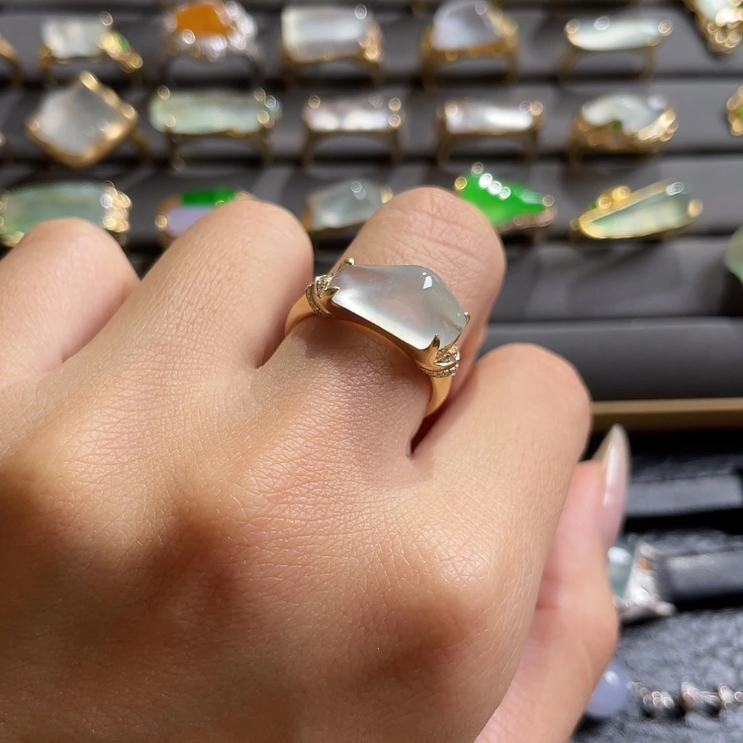 翡翠18K金镶嵌戒指指定江山戒指 48小时鉴赏