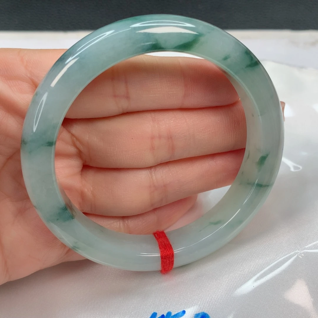 翡翠手镯未镶嵌55-56 飘花