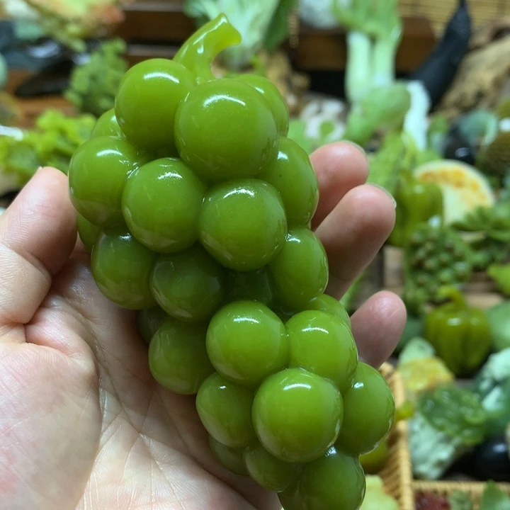 蛇纹石玉未镶嵌摆件