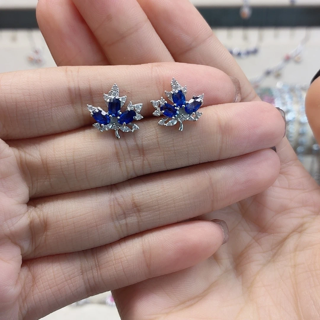 蓝宝石耳饰银S925镶嵌