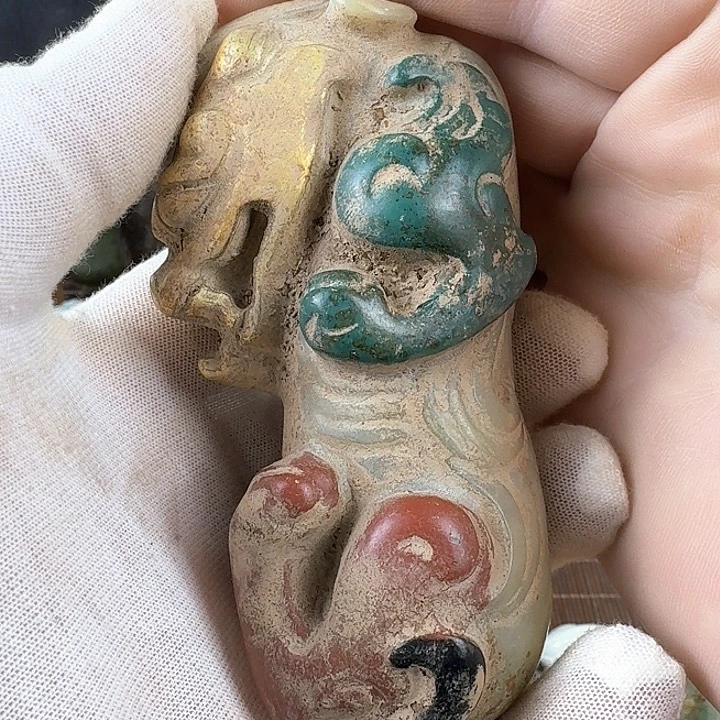 和田玉挂件未镶嵌知***戒