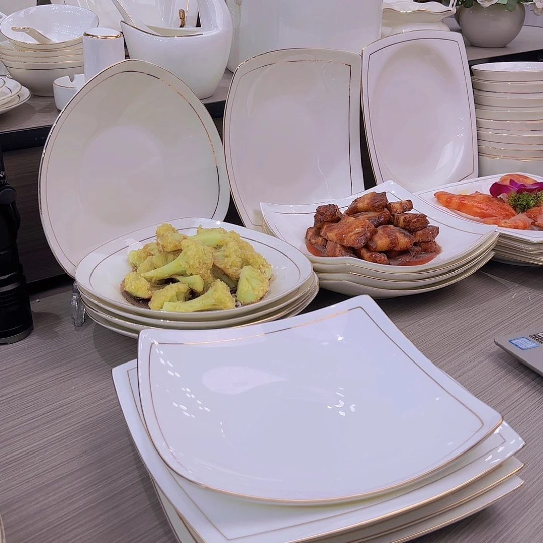 45%以上骨粉骨瓷8英寸平方碟2个，天元贵龙各1个