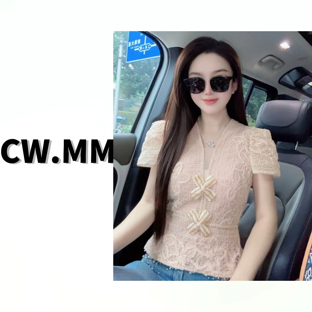 CW.MM 重工水溶刺绣花朵收腰显瘦上衣