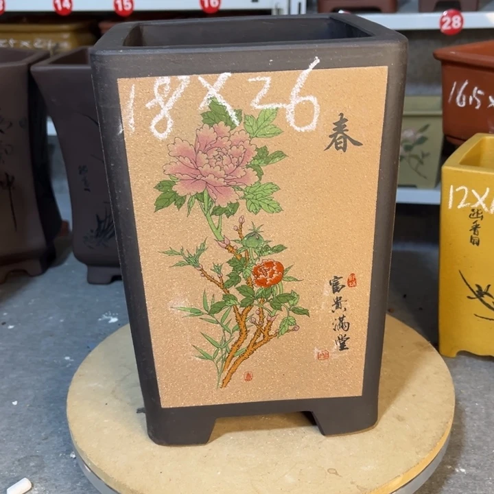 紫砂花盆紫砂花盆