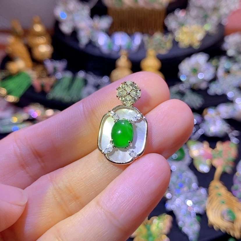 【闪购商品】翡翠挂件银S925镶嵌天然