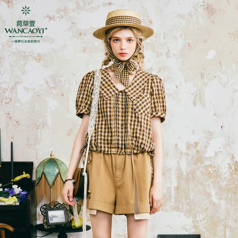 菀壹2025夏季新时尚款休闲百搭复古宽松格纹经典衬衫C00510421