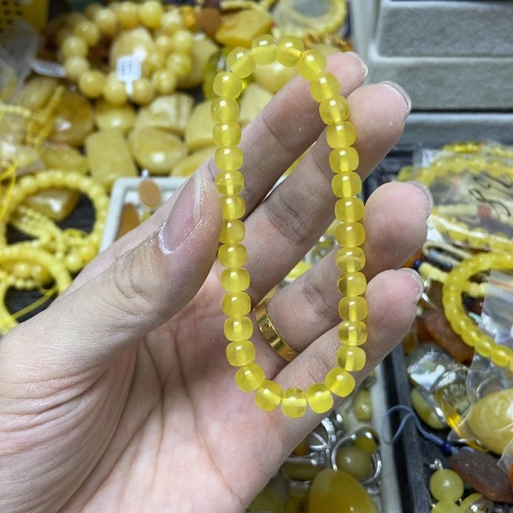 未镶嵌蜜蜡裸石多样性发货