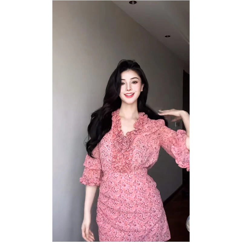 法式气质休闲百搭设计感碎花木耳包臀连衣裙甜美收腰显瘦复古短裙