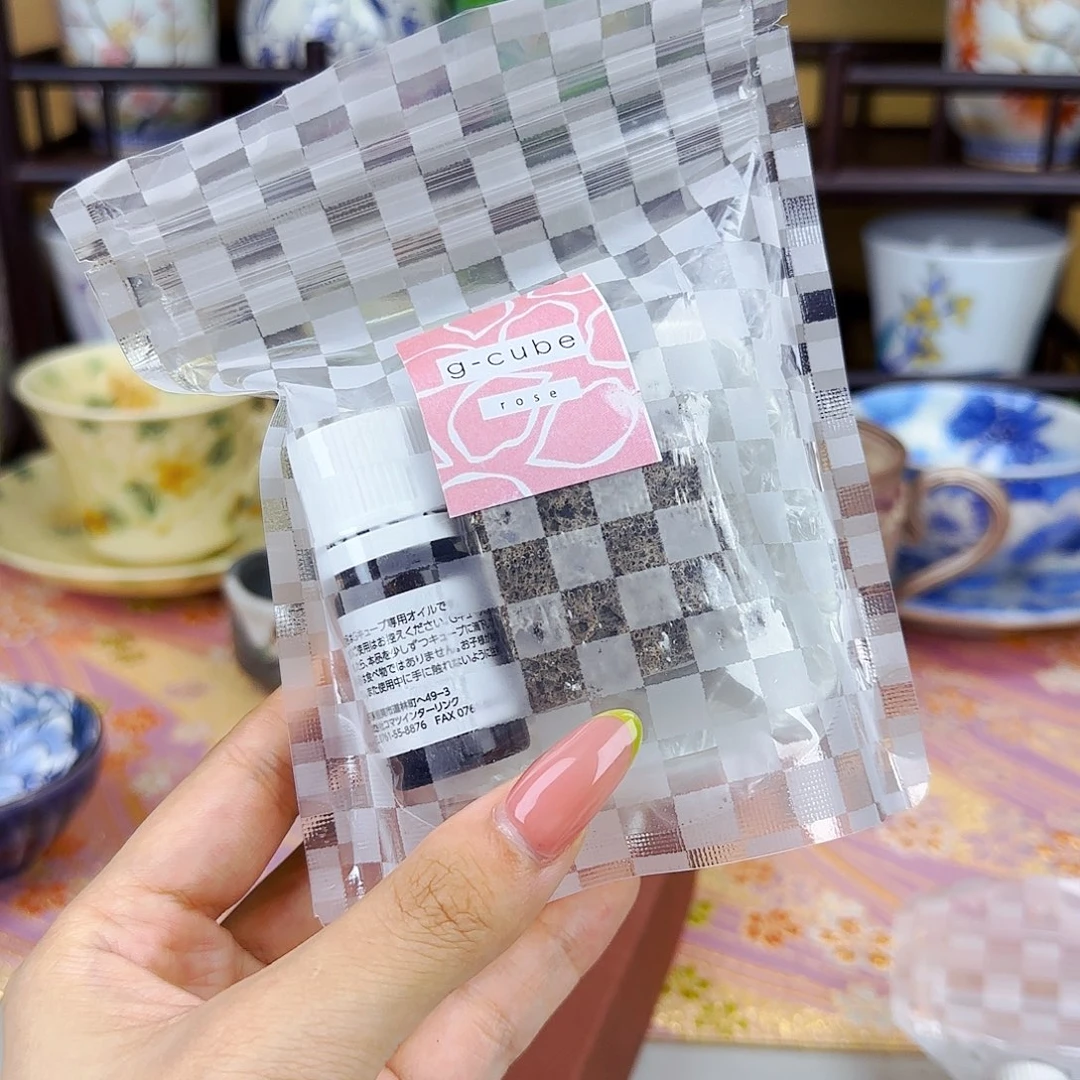 他家茶具瓷器真美！玫瑰