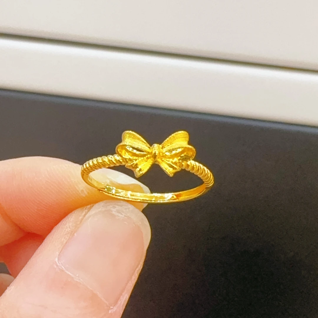 足金999  蝴蝶结戒指1.96克