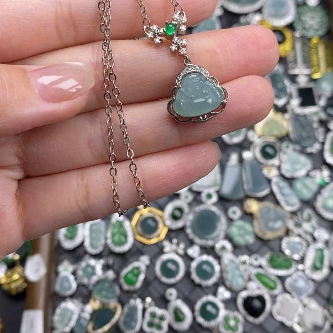 颈饰未镶嵌翡翠翡翠