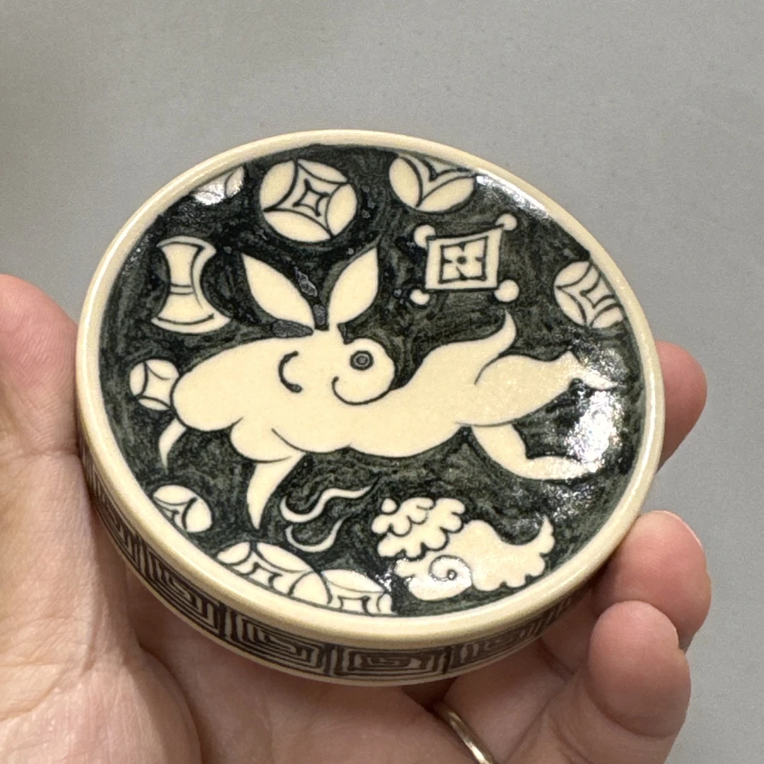 幽蓝溪堂仿元青花手工手绘原矿仿古泥二号釉杂宝兔盖置杯垫