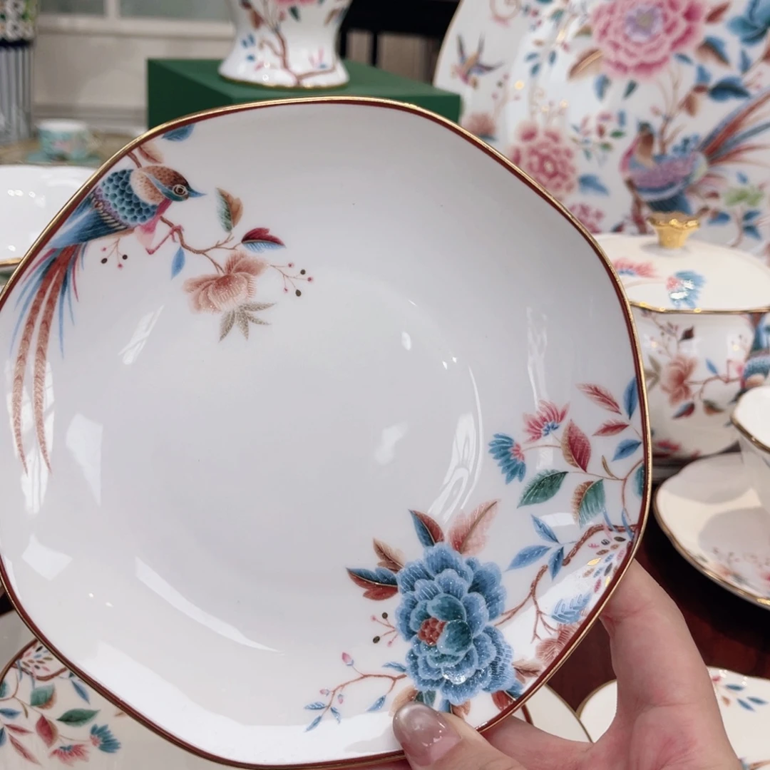 骨瓷六寸————————