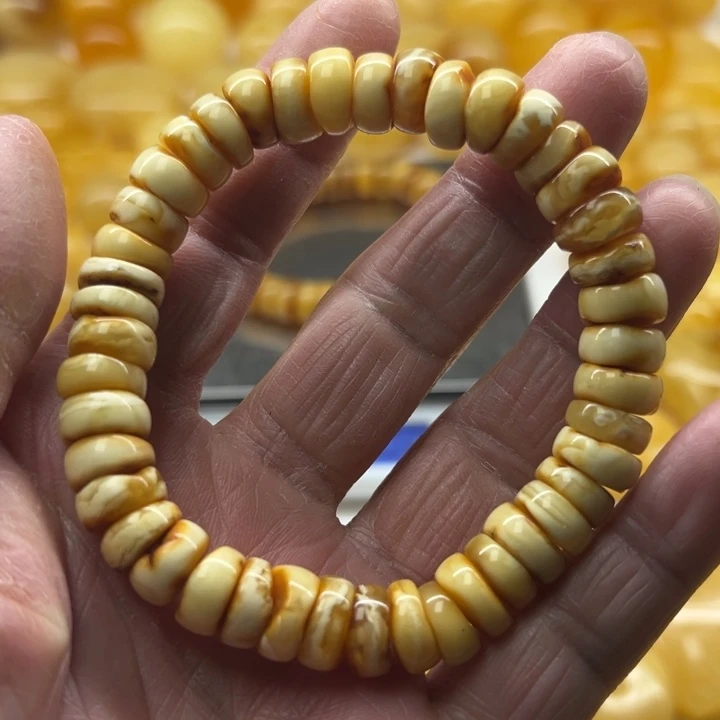 琥珀（矿物珀）未镶嵌裸石