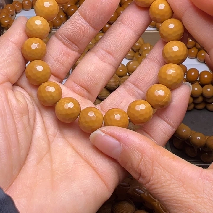 吊坠橄榄核聚宝盆