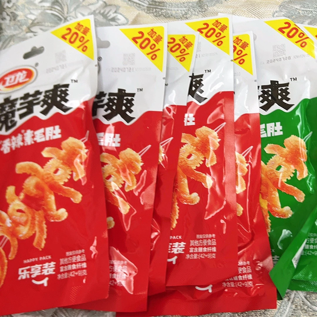 卫龙魔芋爽42+9g袋装素毛肚香辣味辣条零食解馋开袋即食休闲食品
