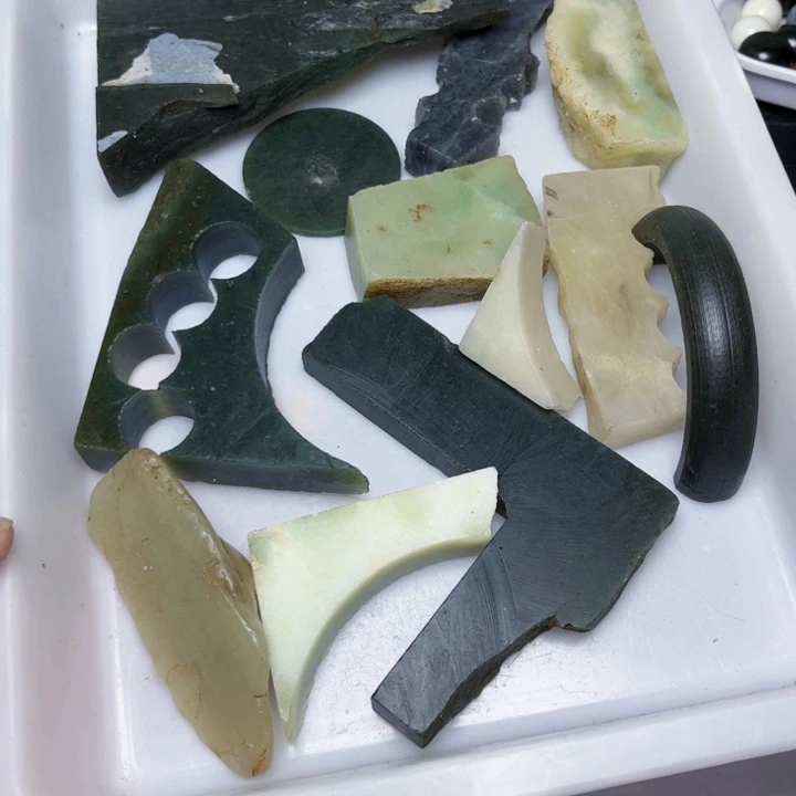 未镶嵌和田玉珠宝半成品