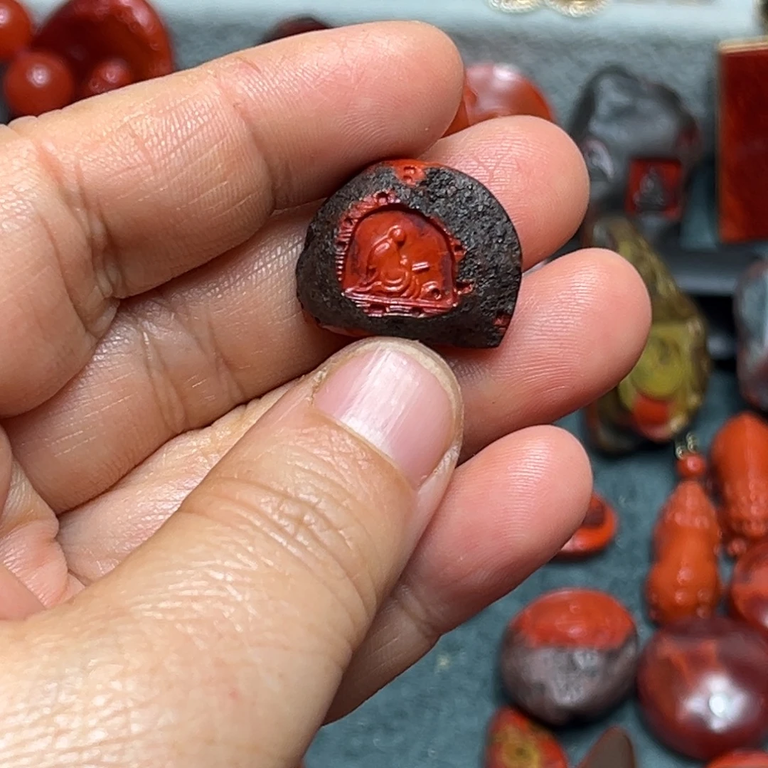 南红玛瑙足铂镶嵌颈饰