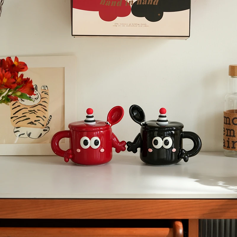 肆月牵手创意马克杯家用情侣杯一对水杯陶瓷杯带盖高颜值可爱杯子