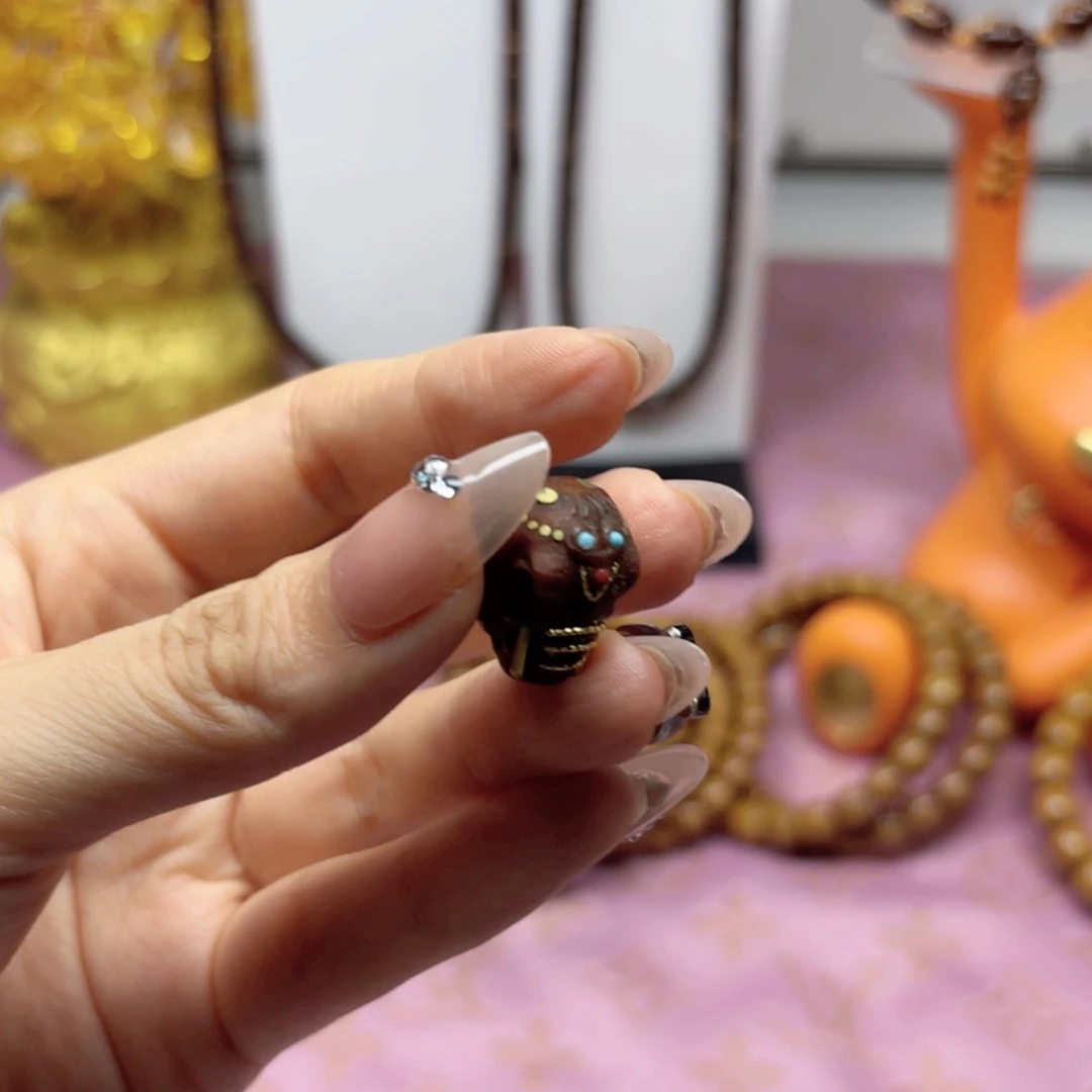 【闪购商品】猴头核桃手串紫金鼠三通