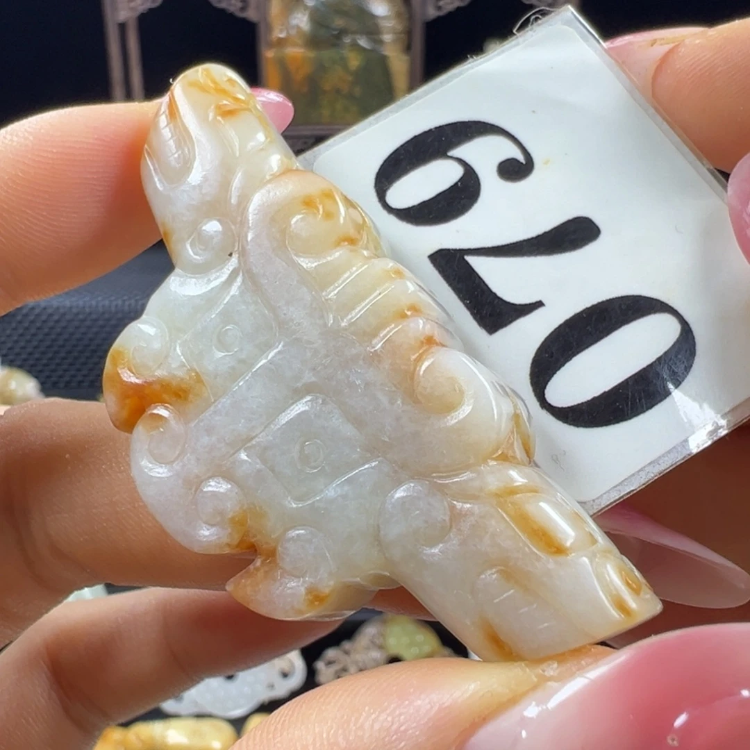 未镶嵌和田玉挂件