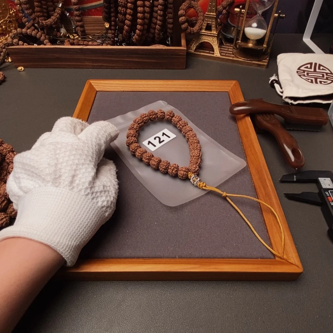 吊坠金刚菩提?**张哦哦哦哦哦哦哦哦哦哦哦