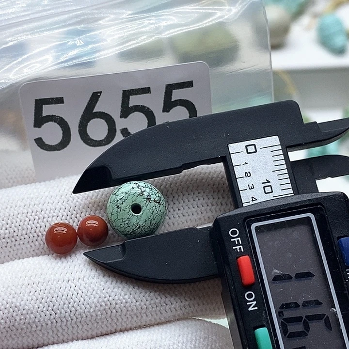 南红玛瑙未镶嵌颈饰