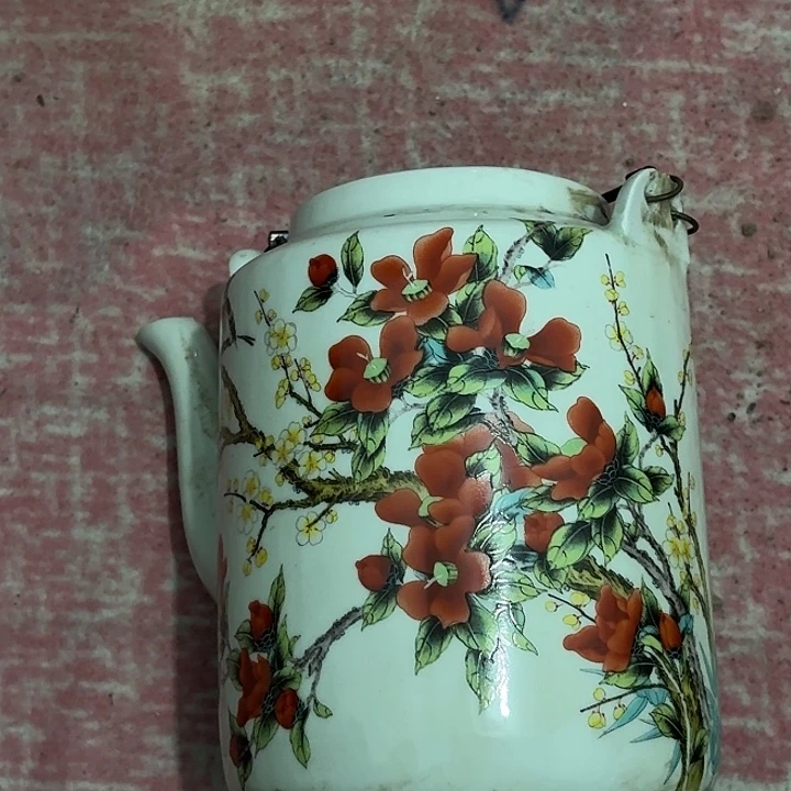 陶其他精美瓷器……