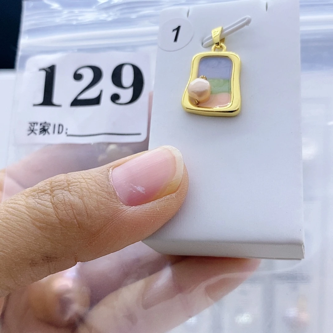 淡水珍珠钛钢颈饰