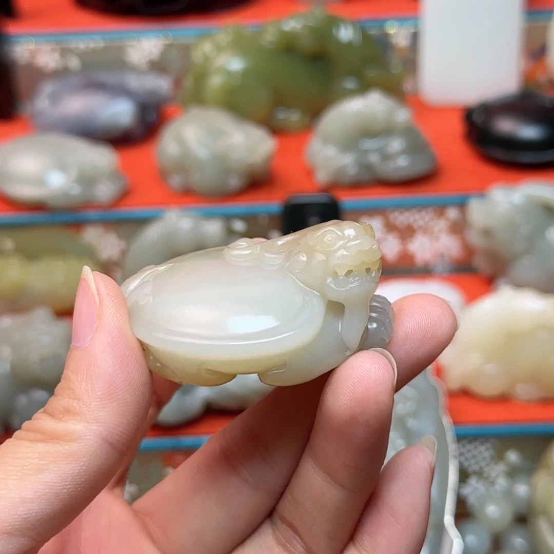 未镶嵌和田玉挂件