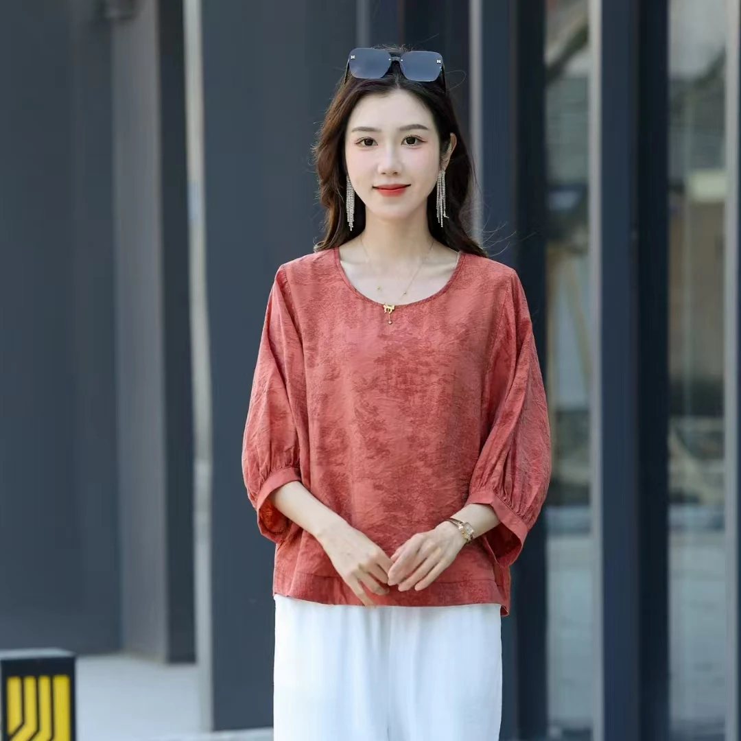 妈妈装夏装圆领T恤中袖提花小衫洋气中老年女装夏季宽松遮肉上衣