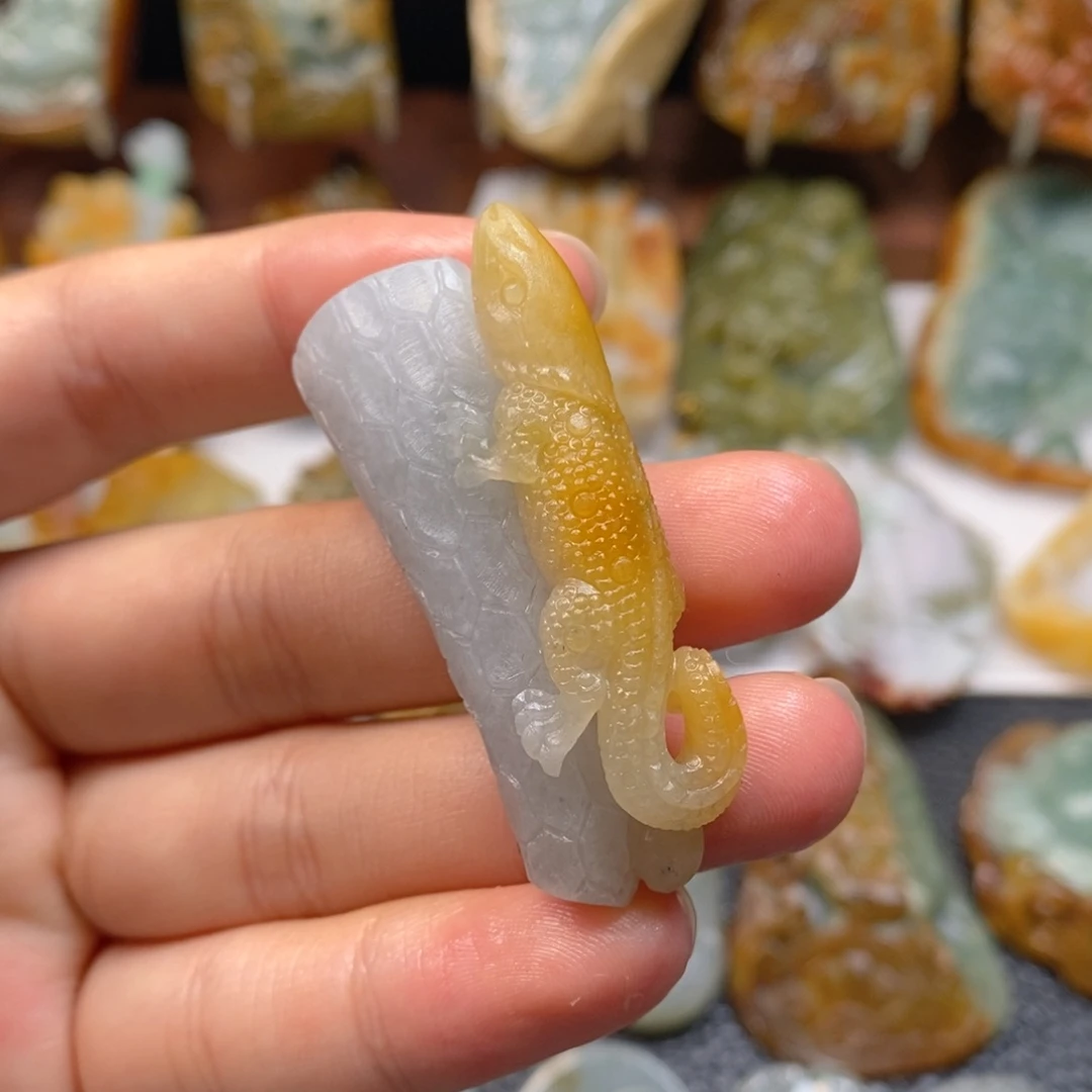 定制翡翠未镶嵌翡翠