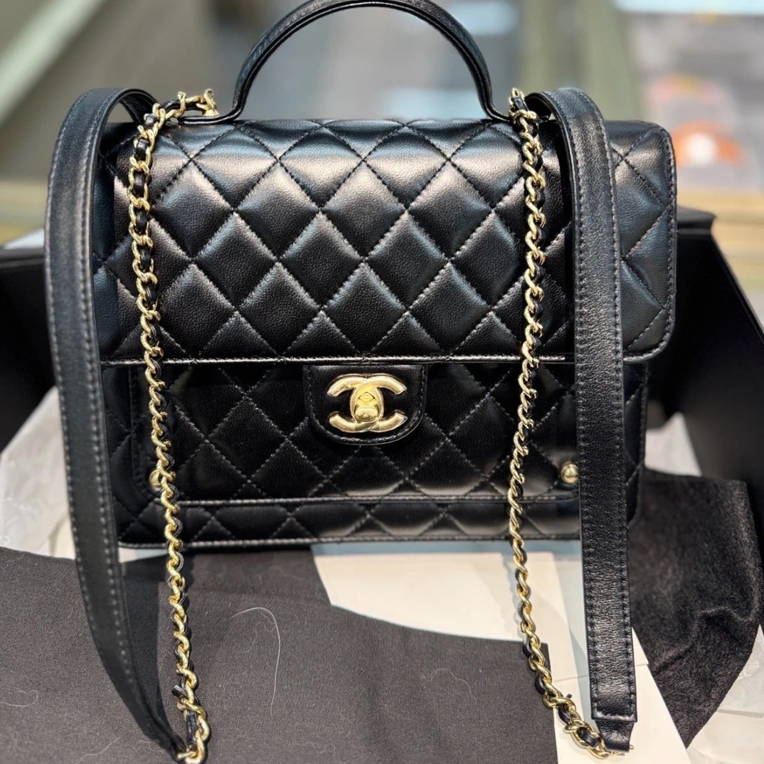 未使用 Chanel/香奈儿 2025.8.10购全套 25B复古双肩包 C1880
