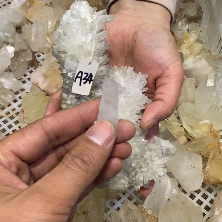 水晶水晶原石摆件未镶嵌福***?