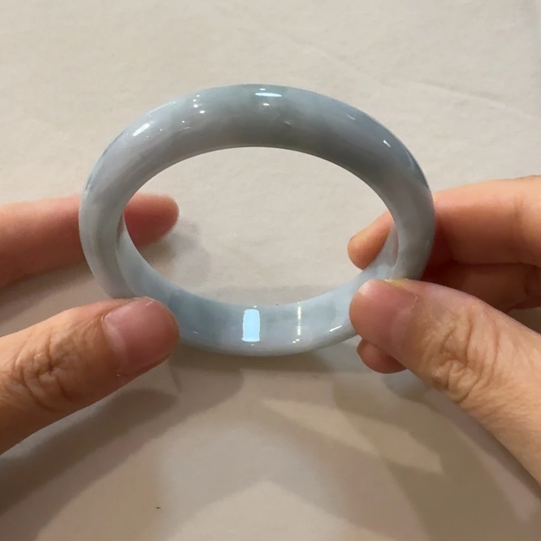 翡翠未镶嵌手镯手镯 小小包容